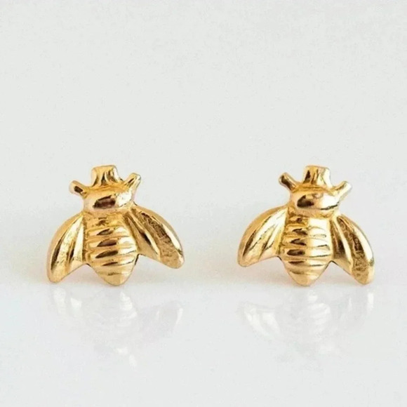NEW Dainty Gold Bee Stud Earrings - Picture 2 of 4